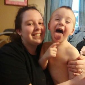 Meet your Posher, Ciara